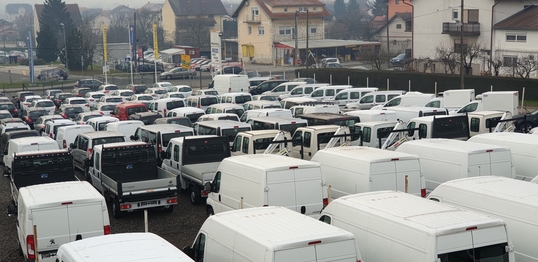 Insido auto salon Sesvete